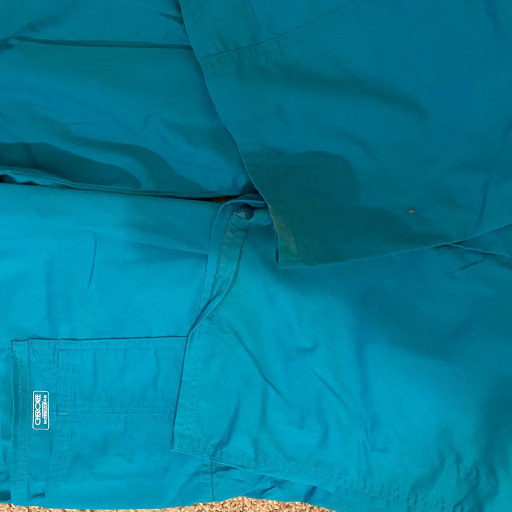 Cherokee Workwear Flared Scrub Pants sz L - Picture 3 of 3
